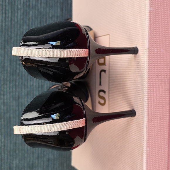 Sarah Jessica Parker Nirvana Patent Leather Pumps Made In Italy - Picture 6 of 16